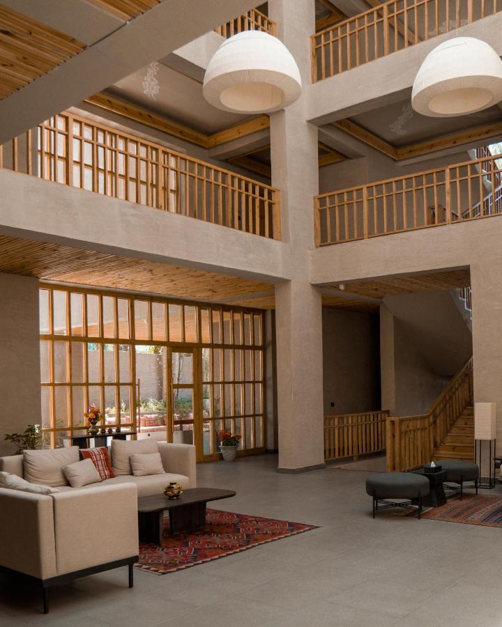 Chospa Hotel, Leh Luaran gambar