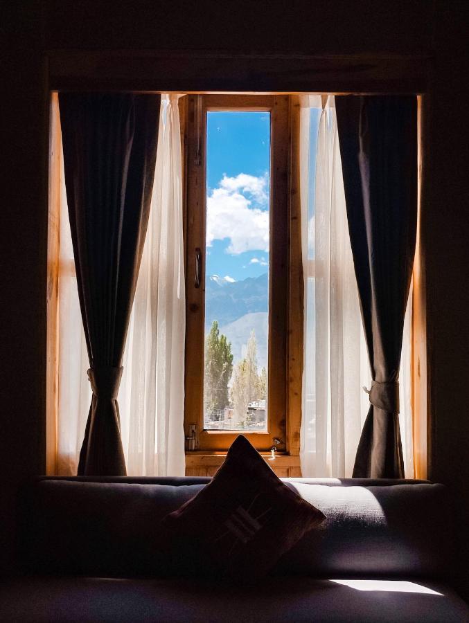 Chospa Hotel, Leh Luaran gambar