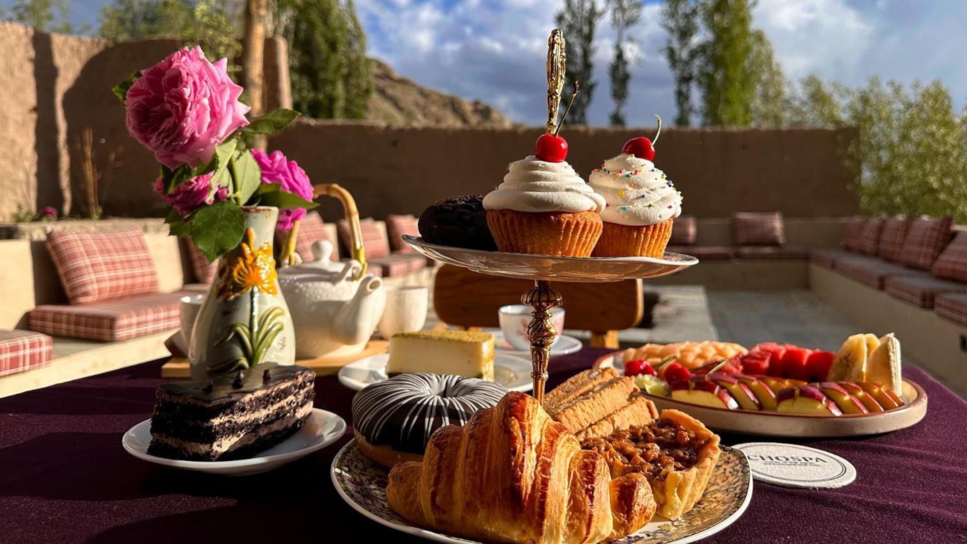 Chospa Hotel, Leh Luaran gambar